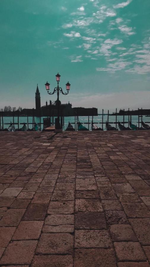 Moonlight Attic Lägenhet Venedig Exteriör bild