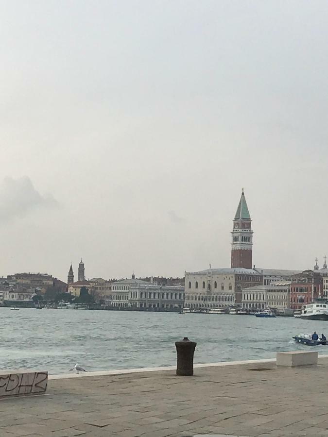 Moonlight Attic Lägenhet Venedig Exteriör bild